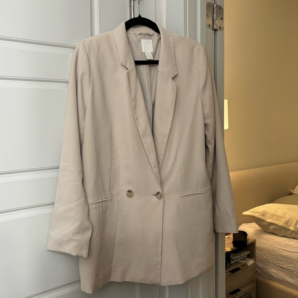 H&M blazer - Picture 2 of 4